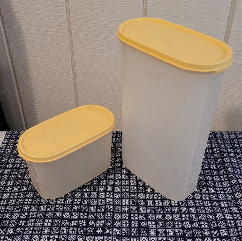 Tupperware 2 Pc Mod Mates - Picture 2 of 2